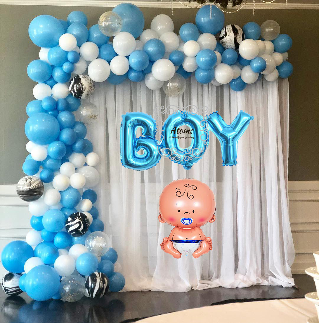 إعداد حفل استقبال المولود البلاتيني