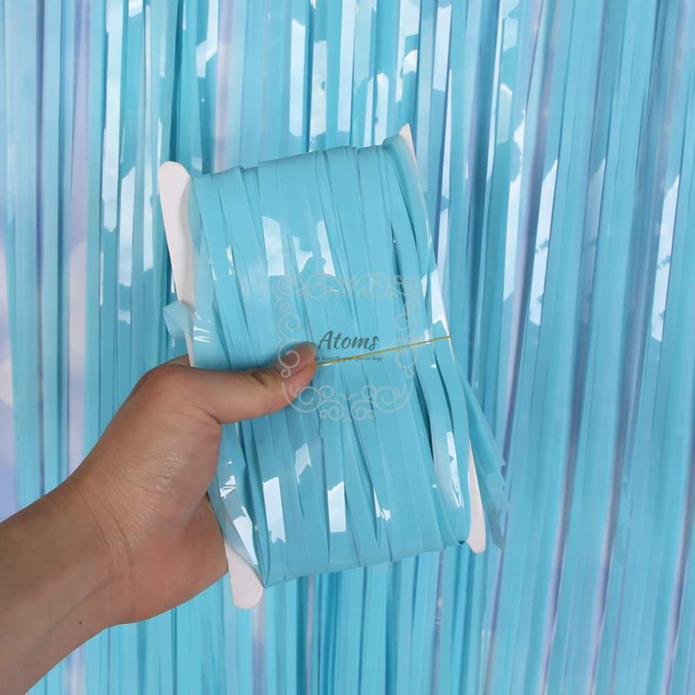 ستارة من رقائق معدنية باللون الأزرق الباستيل